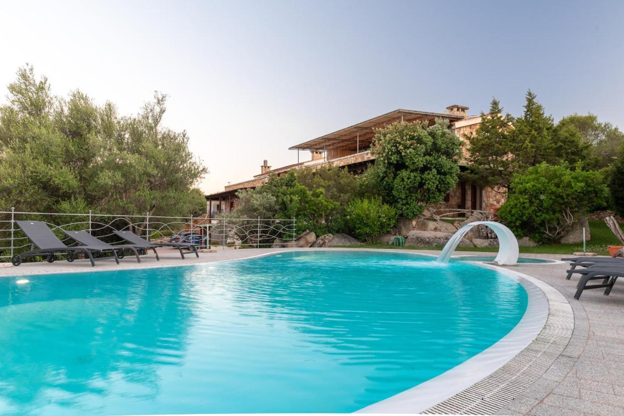 Affittacamere S'Alzola Porto Rotondo Ngoại thất bức ảnh