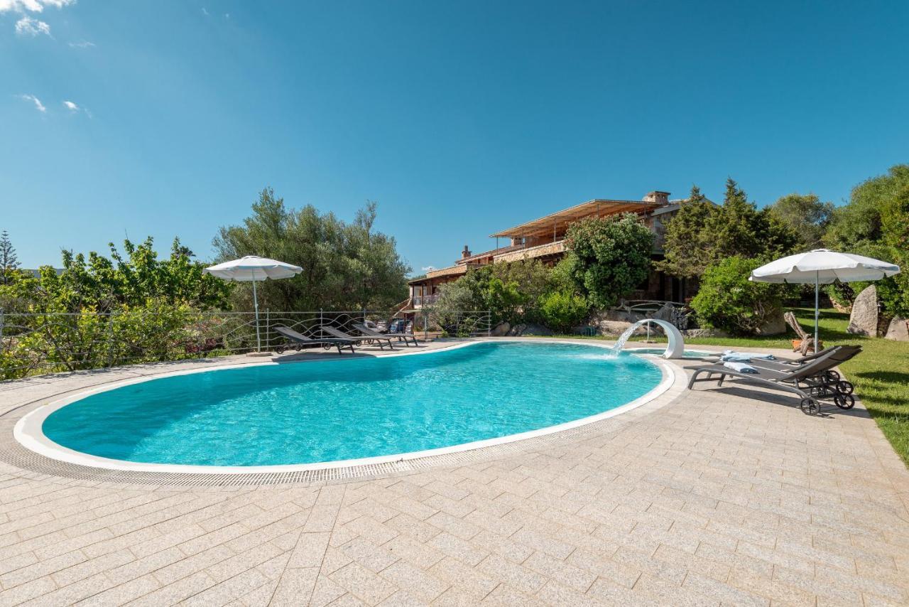 Affittacamere S'Alzola Porto Rotondo Ngoại thất bức ảnh