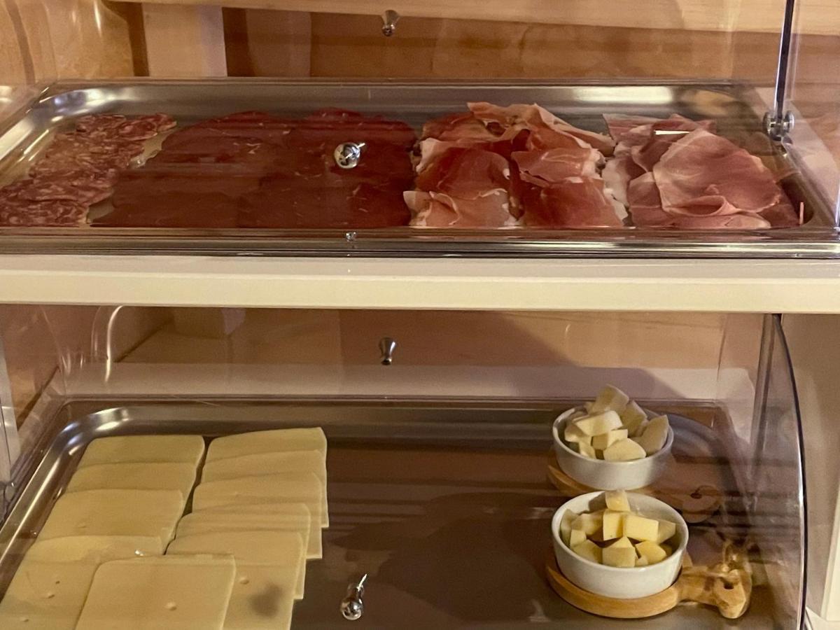 Affittacamere S'Alzola Porto Rotondo Ngoại thất bức ảnh